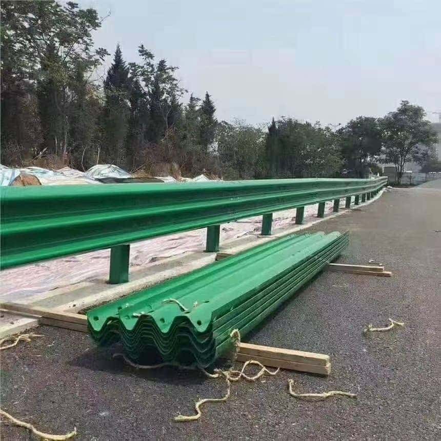 波形护栏厂家