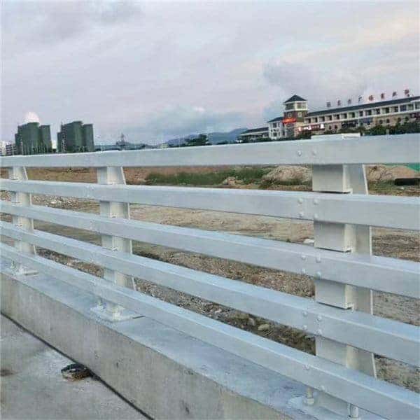 防撞护栏